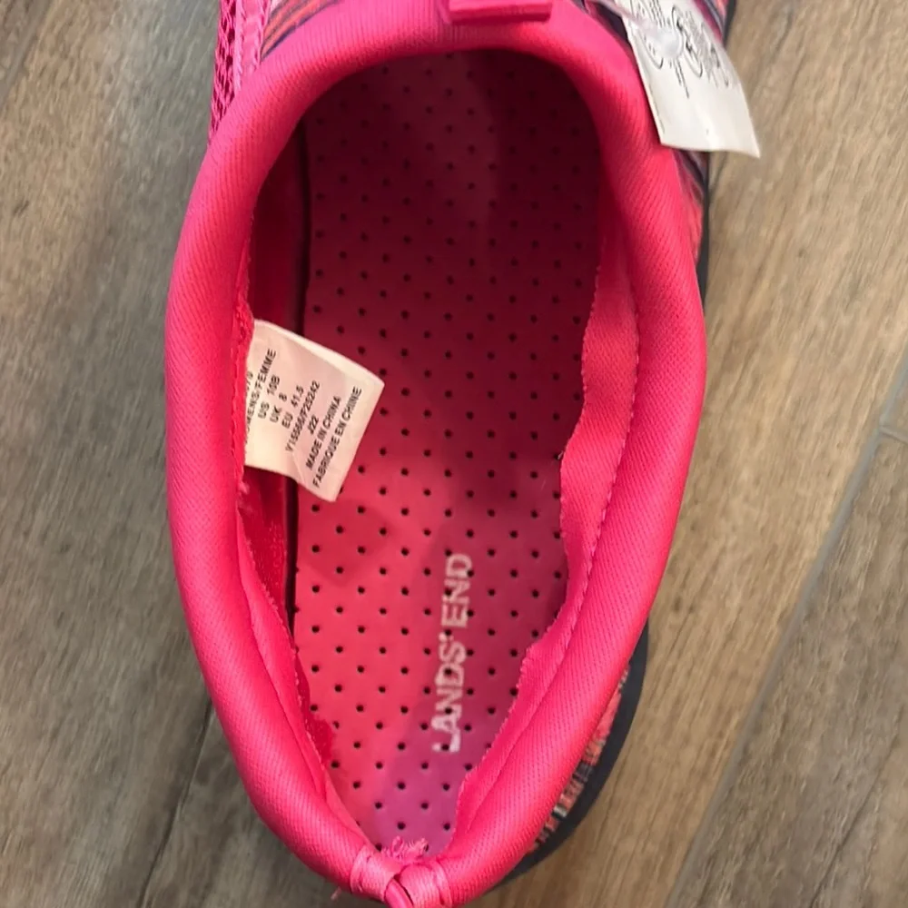 NWT Lands' End Women’s Classic Slip on Water Shoe Size 10‎ Pink Orange Navy